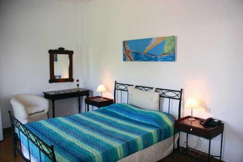 Ionian Beach Hotel Kalamaki  Exterior photo
